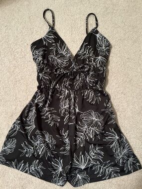 🏝️ Kendall & Kylie Palm Springs Romper